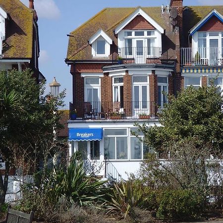 Breakers Bed And Breakfast Eastbourne Kültér fotó